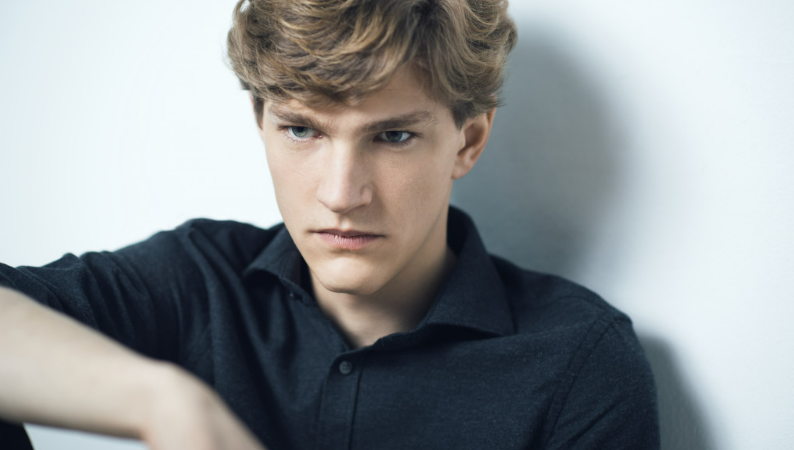 Seattle Symphony Opening Night with Jan Lisiecki