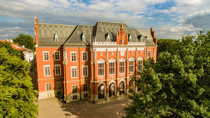 AD: UW Polish Studies Scholarships