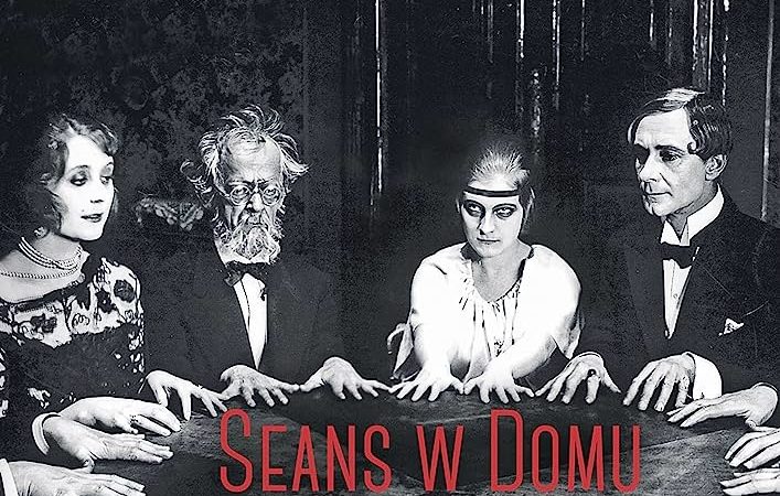 Klub Książki: “Seans w Domu Egipskim”